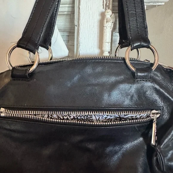 HOBO Black Leather Hobo Bag - Picture 4 of 12